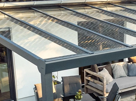 Dach aus Glas